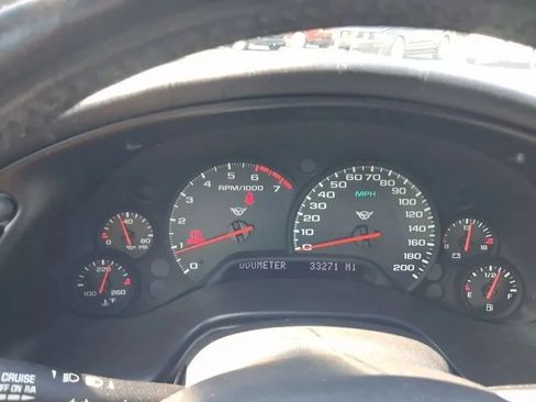 Used 2001 Chevrolet Corvette Coupe w/ Preferred Equipment Group2 RWD image 26