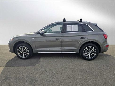 Certified 2025 Audi Q5 2.0T Premium Plus w/ Premium Plus Package AWD/4WD image 6
