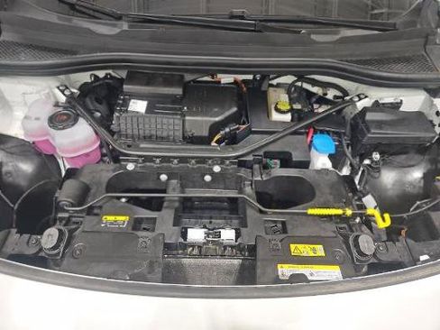 Used 2024 Volkswagen ID.4 2WD image 9