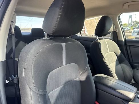 Used 2024 Nissan Sentra SV FWD image 21