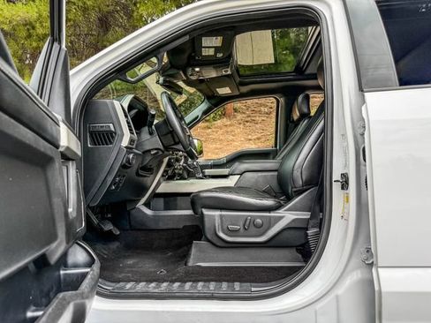 Used 2019 Ford F150 Lariat AWD/4WD image 23