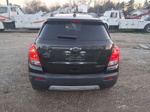 Used 2015 Chevrolet Trax LT w/ LPO, Cargo Package FWD image 5
