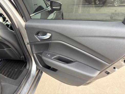 Used 2025 Acura TLX w/ Technology Package image 14