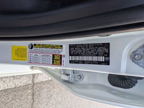 Used 2025 Toyota Camry XSE FWD image 41