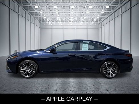 Used 2024 Lexus ES 350 w/ Premium Package FWD image 2