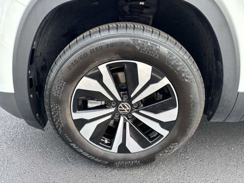 Used 2025 Volkswagen Atlas SE image 10