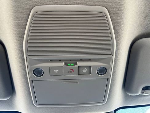 New 2026 Nissan Sentra SR w/ Floor Mat Package FWD image 7