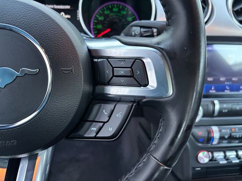 Used 2022 Ford Mustang Premium image 18