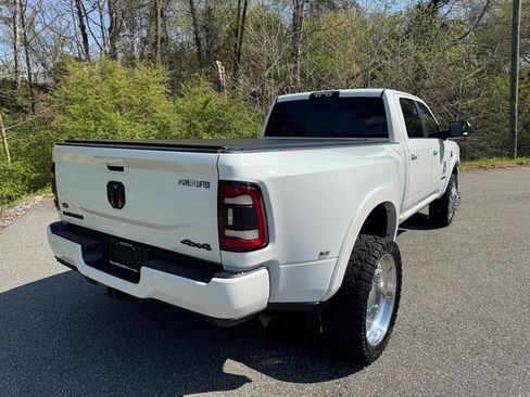 Used 2020 RAM 3500 Laramie w/ Night Edition image 7