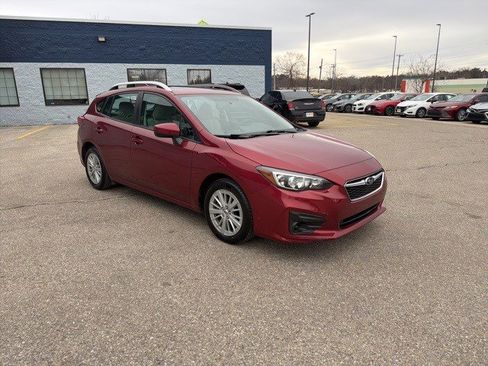 Used 2018 Subaru Impreza 2.0i Premium image 7