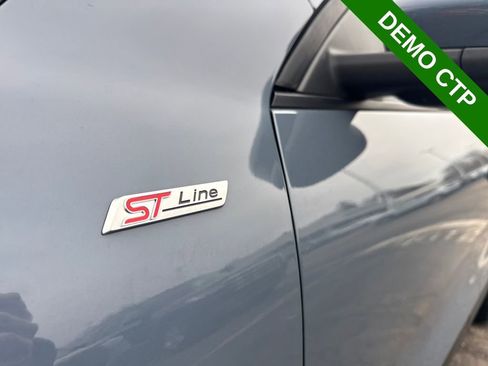 Used 2025 Ford Escape ST-Line Select image 19