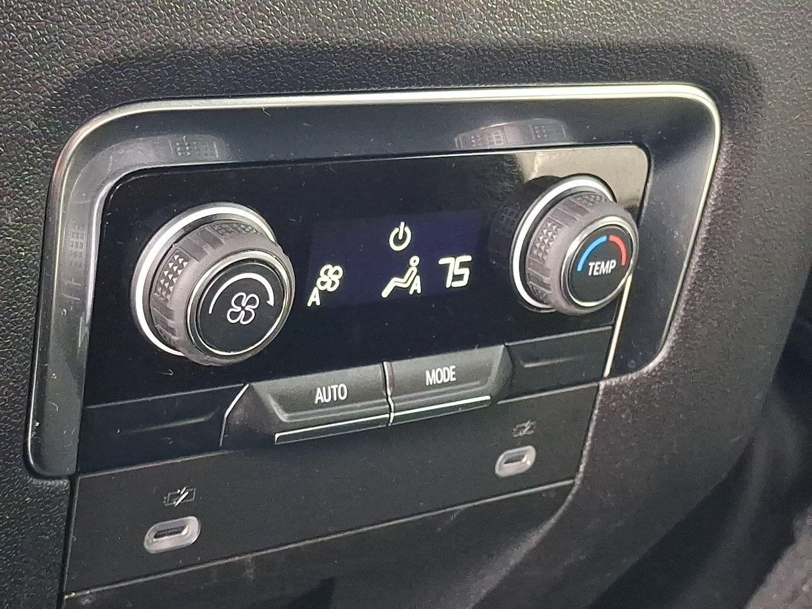 Certified 2024 Chevrolet Tahoe Z71 AWD/4WD image 13