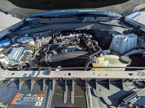 New 2026 Ford Explorer Active w/ Active Comfort Package image 15