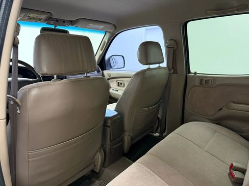 Used 2001 Toyota Tacoma PreRunner image 30