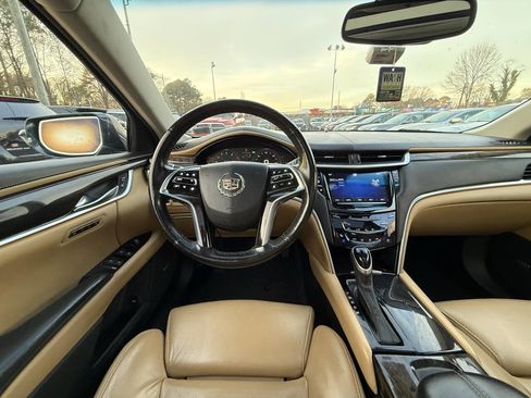Used 2013 Cadillac XTS Premium image 14