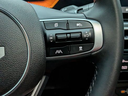 Used 2025 Kia K5 GT-Line w/ GT-Line Premium Package FWD image 15