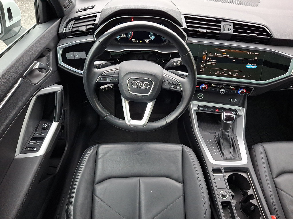Used 2024 Audi Q3 2.0T Premium w/ Convenience Package AWD/4WD image 12