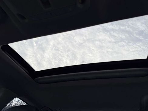 Used 2015 Nissan Altima 2.5 SL w/ Moonroof Package image 26