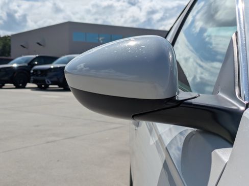 New 2026 Honda Accord LX image 12