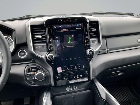 Used 2025 RAM 1500 Big Horn AWD/4WD image 10