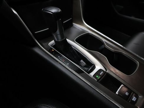 Used 2019 Honda Accord Sport image 24