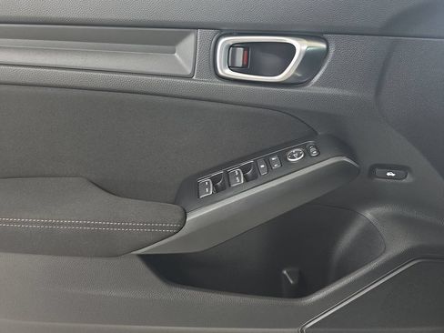 Used 2023 Honda Civic Sport image 27