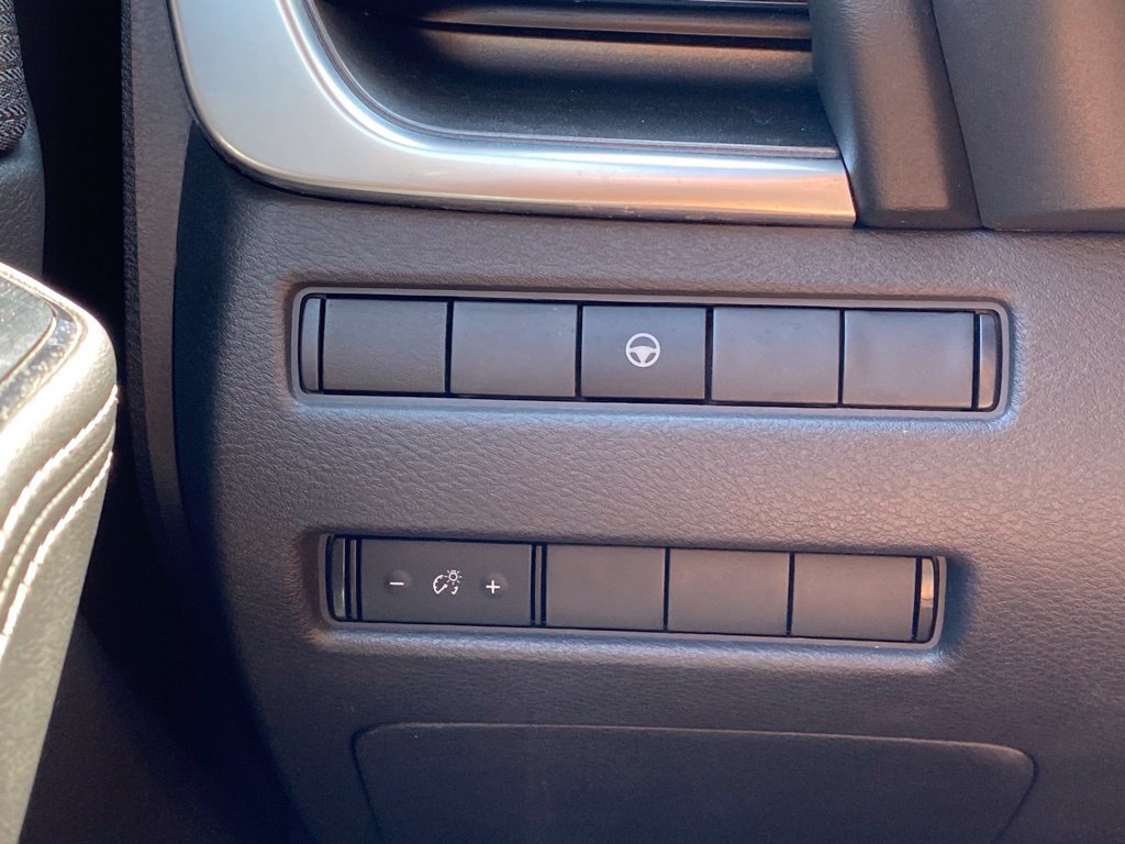 Used 2022 Nissan Rogue SV FWD image 10
