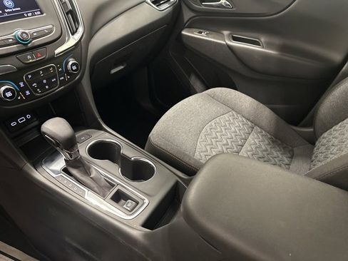 Used 2024 Chevrolet Equinox LT image 23