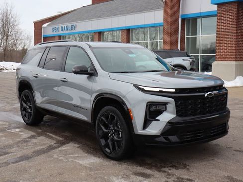 New 2026 Chevrolet Traverse RS image 3