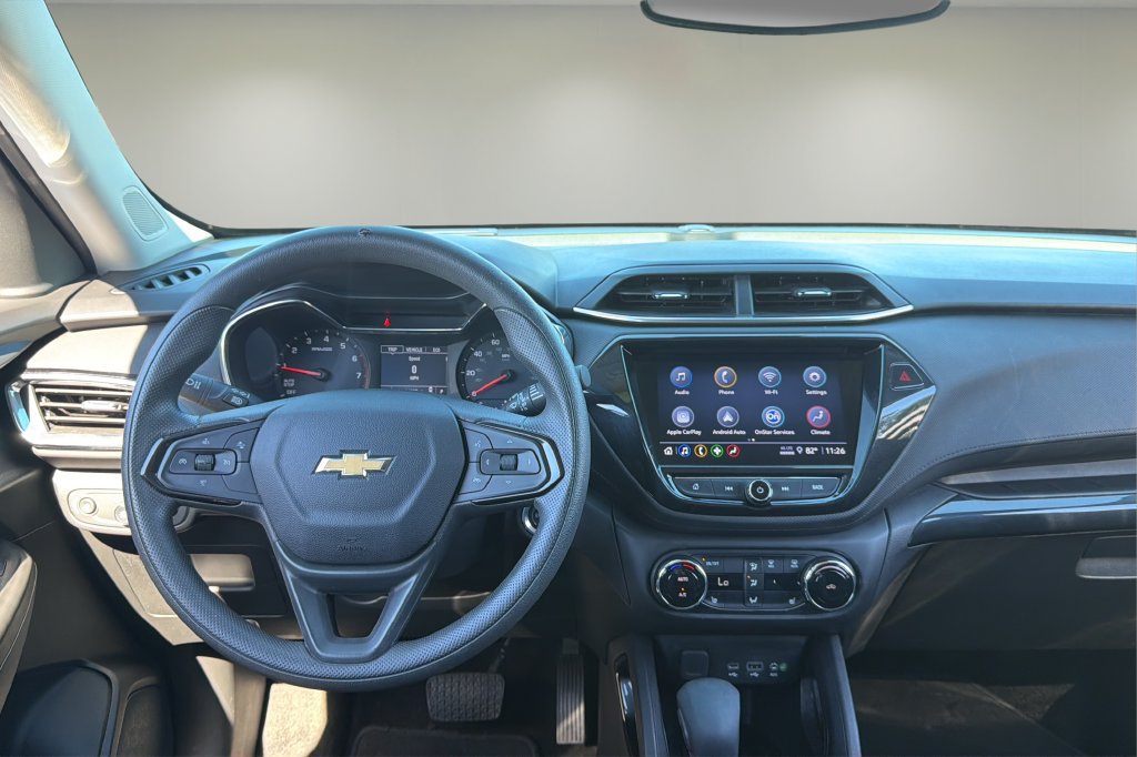 Used 2023 Chevrolet TrailBlazer LT w/ Convenience Package FWD image 16