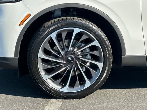 New 2026 Lincoln Aviator Reserve image 27