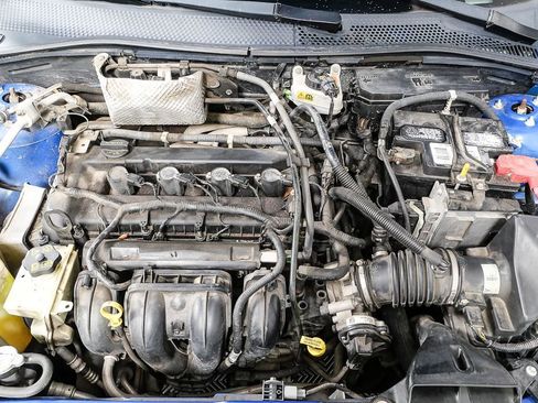 Used 2011 Ford Focus SE image 28