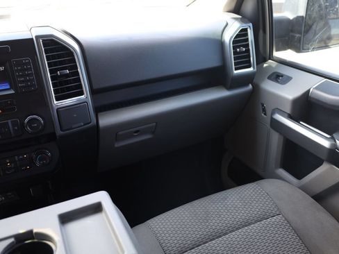 Used 2015 Ford F150 XLT AWD/4WD image 20
