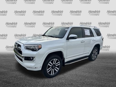 Used 2024 Toyota 4Runner Limited image 5