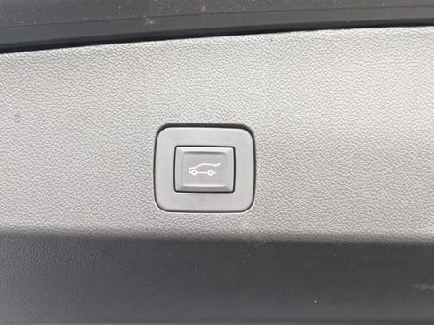 Certified 2024 Buick Encore GX Preferred w/ Comfort Package AWD/4WD image 32