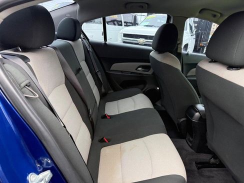 Used 2012 Chevrolet Cruze LS w/ Connectivity Package image 11