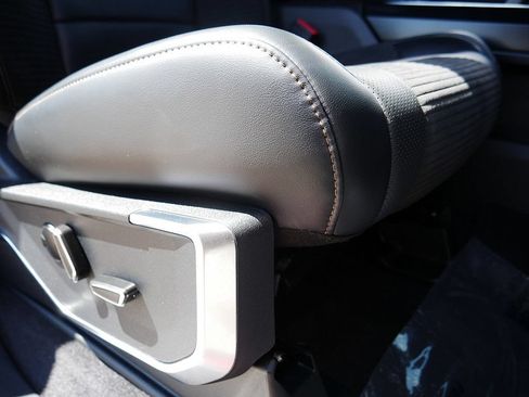 Used 2023 Ford F150 Raptor AWD/4WD image 69