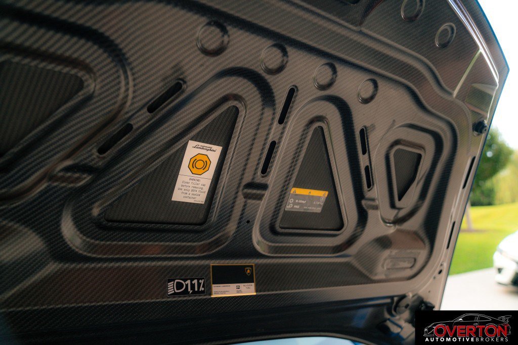 Used 2023 Lamborghini Huracan Tecnica RWD image 43