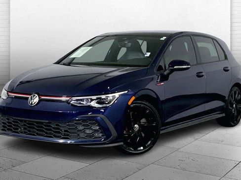 Used 2022 Volkswagen GTI SE image 12