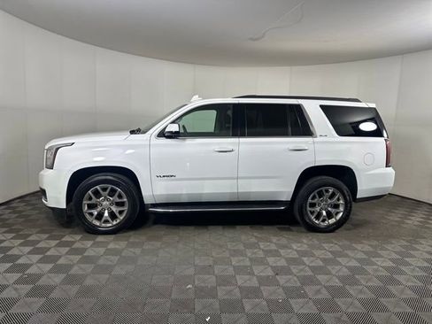 Used 2016 GMC Yukon SLE w/ Convenience Package image 6