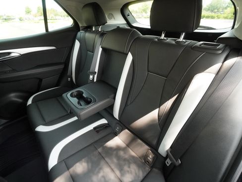 Used 2025 Buick Envision Sport Touring AWD/4WD image 15