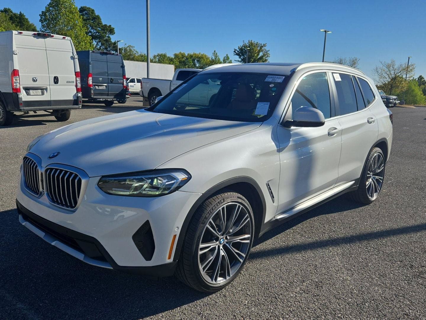 Used 2023 BMW X3 sDrive30i w/ Premium Package RWD image 3