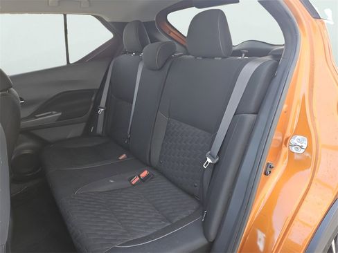 Used 2021 Nissan Kicks SV image 13