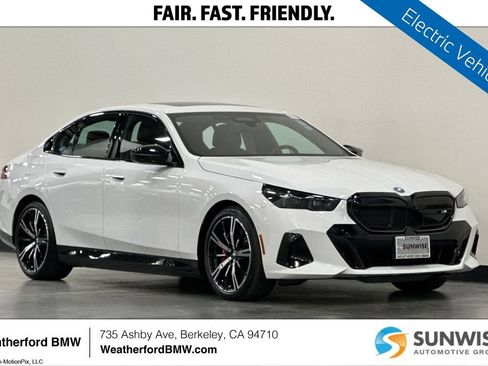 Used 2025 BMW i5 M60 w/ Premium Package AWD/4WD image 1