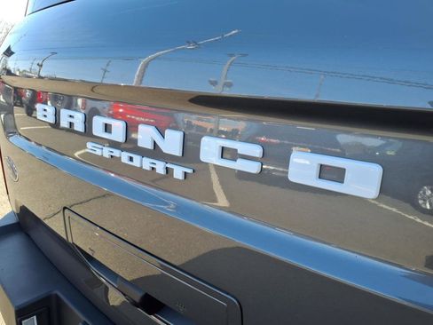 Certified 2024 Ford Bronco Sport Badlands w/ Premium Package image 8