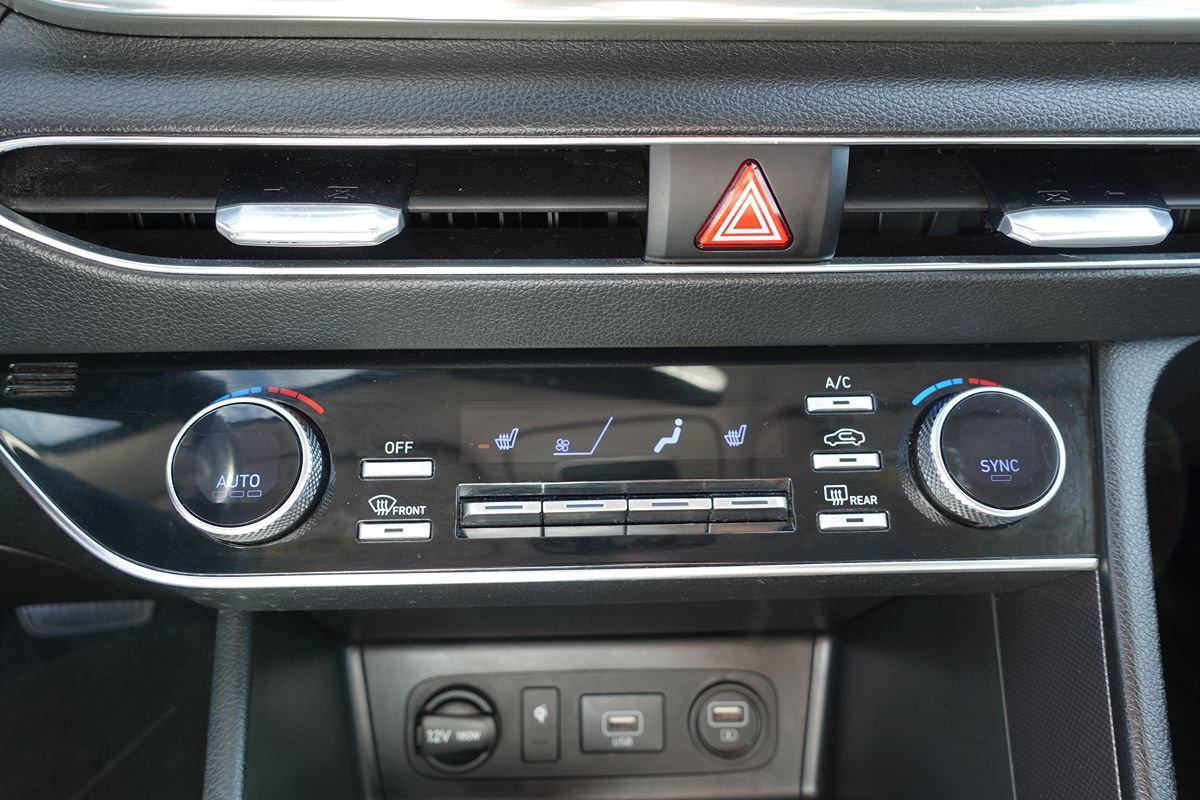 Used 2021 Hyundai Sonata SEL w/ Convenience Package FWD image 43
