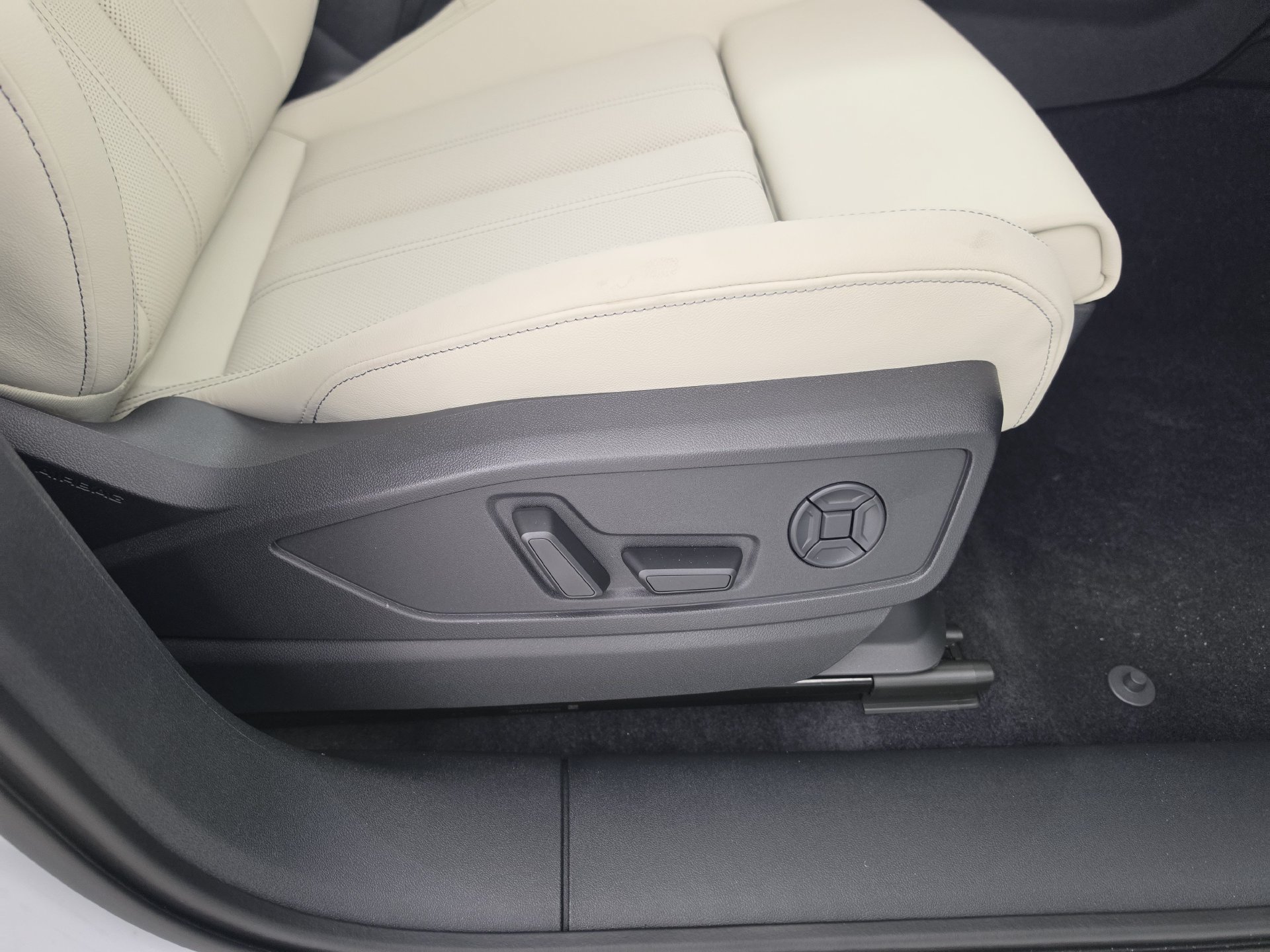New 2026 Audi Q5 Prestige AWD/4WD image 38