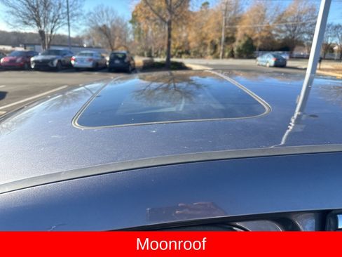 Used 2018 Honda CR-V EX image 4