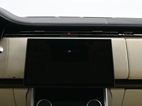 Used 2023 Land Rover Range Rover Long Wheelbase Autobiography AWD/4WD image 11
