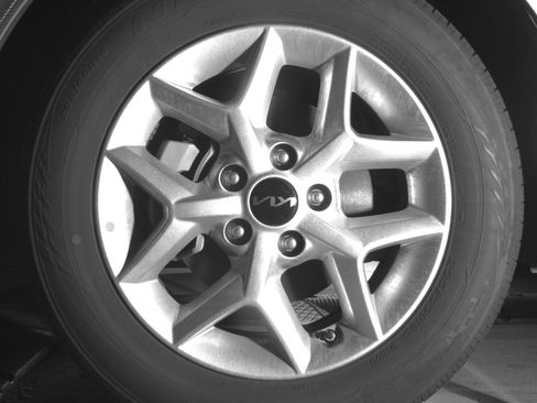 Used 2025 Kia Soul LX w/ LX Technology Package image 12